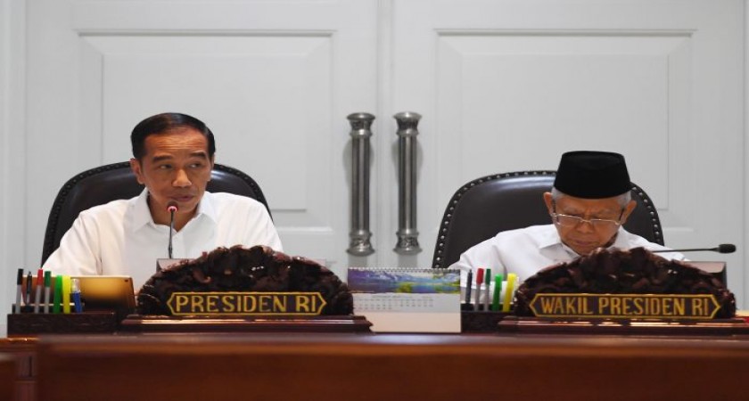Jokowi Minta Skema Pusat-Daerah untuk Perbaiki Sekolah Rusak