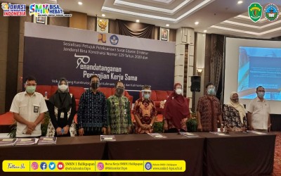 Penandatanganan Perjanjian Kerja Sama Vokasi tentang Pemberian Kompetensi Tambahan dan Sertifikasi Kompetensi bagi Lulusan dan Calon Lulusan Sekolah Menengah Kejuruan (SMK), Politeknik dan/atau Perguruan Tinggi Bidang Konstruksi di Kalimantan Timur dan Ka